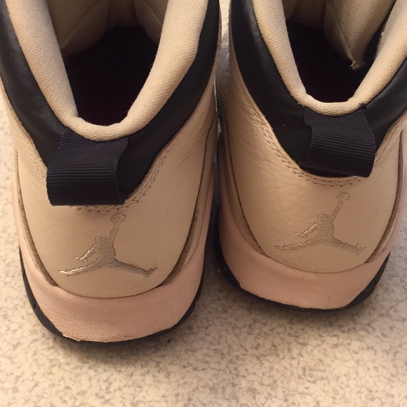 Jordan Retro 10 sneakers size4.5 big kids - Picture 7 of 8